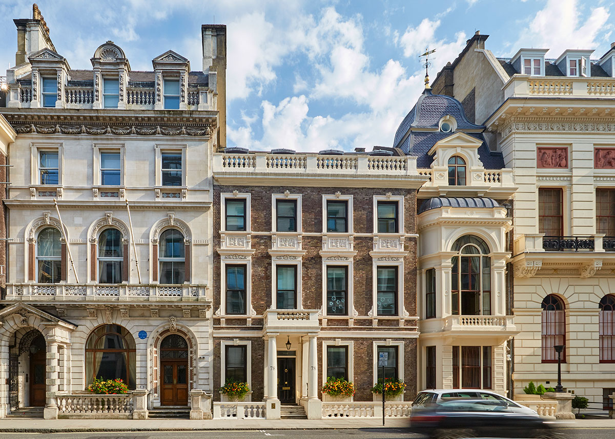 Pall Mall Workspace 1